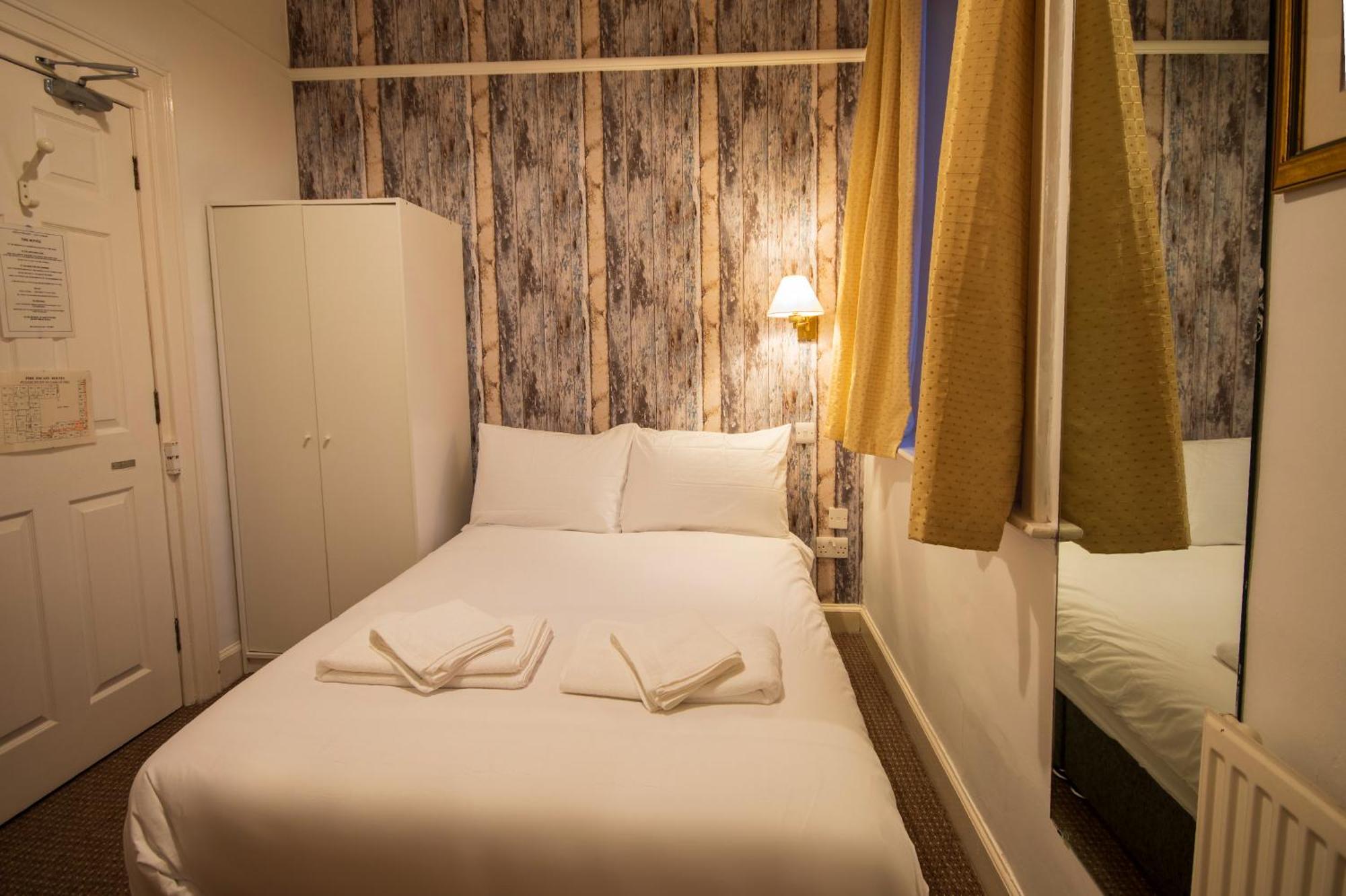 Douglas Arms Hotel Касл-Дуґлас Номер фото