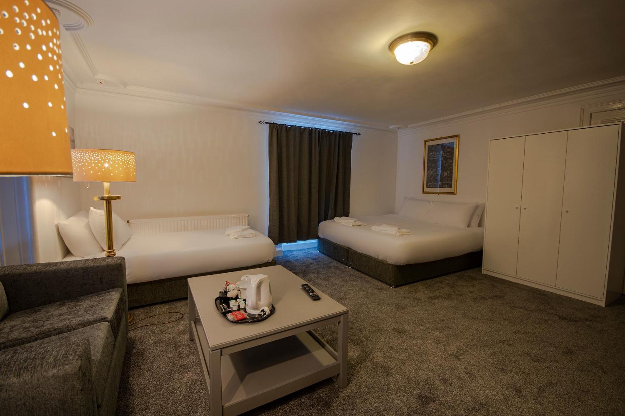 Douglas Arms Hotel Касл-Дуґлас Номер фото